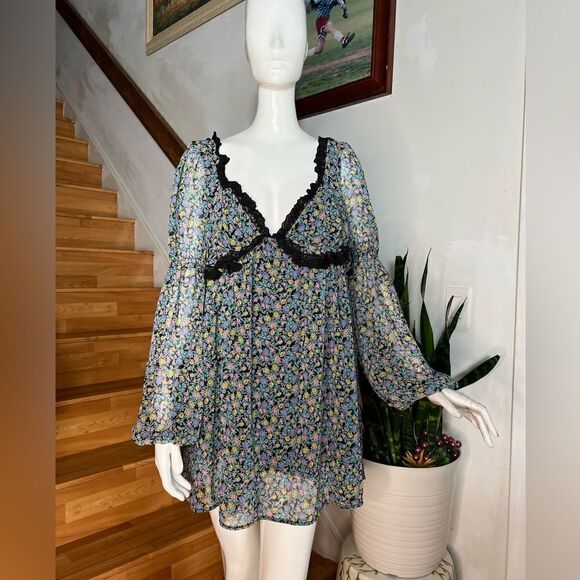 New Free People Pennie Floral Print Ruffle
Long Sleeve/ size S - Picture 6 of 8